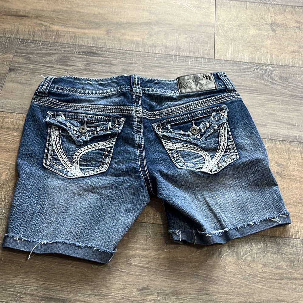 Ariya Blue Jean Shorts with Embellished Pockets